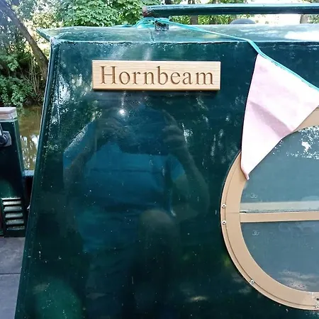 Cosy, Quirky, Tranquil, Secluded Boat Botel *