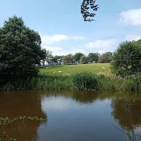 Cosy, Quirky, Tranquil, Secluded Boat * Bell Busk