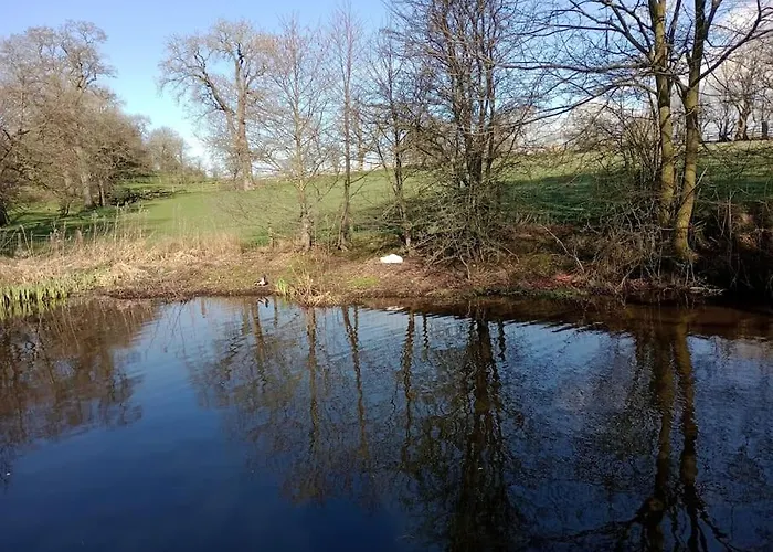 Cosy, Quirky, Tranquil, Secluded Boat Bell Busk